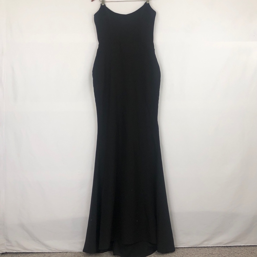 Elegant Black Sleeveless Maxi Dress